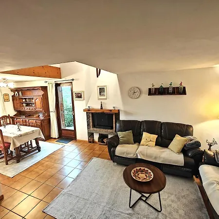 L'avet Blau Holiday home